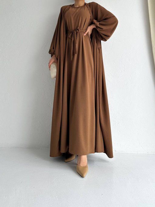 Robe + Abaya Marron